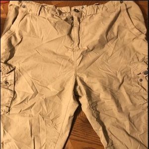 Marc Ecko Cut & Sew Tan Cargo Khaki Shorts Size 40